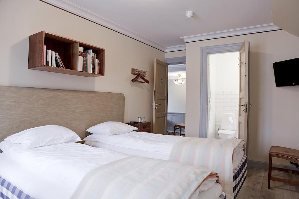 Lilla Hotellet Bed & Breakfast Strängnäs Δωμάτιο φωτογραφία